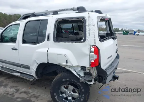 2011 Nissan Xterra S z USA, uszkodzony, nr VIN 5N1AN0NW5BC515284